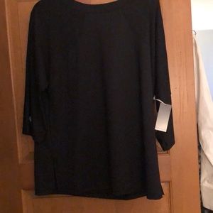 Nylon 3/4 length workout shirt